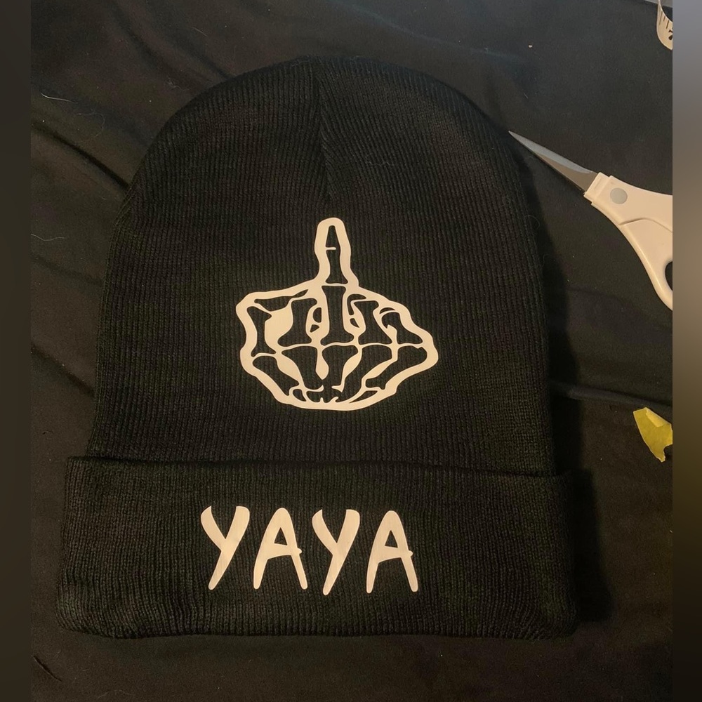 YAYASCustoms black toque